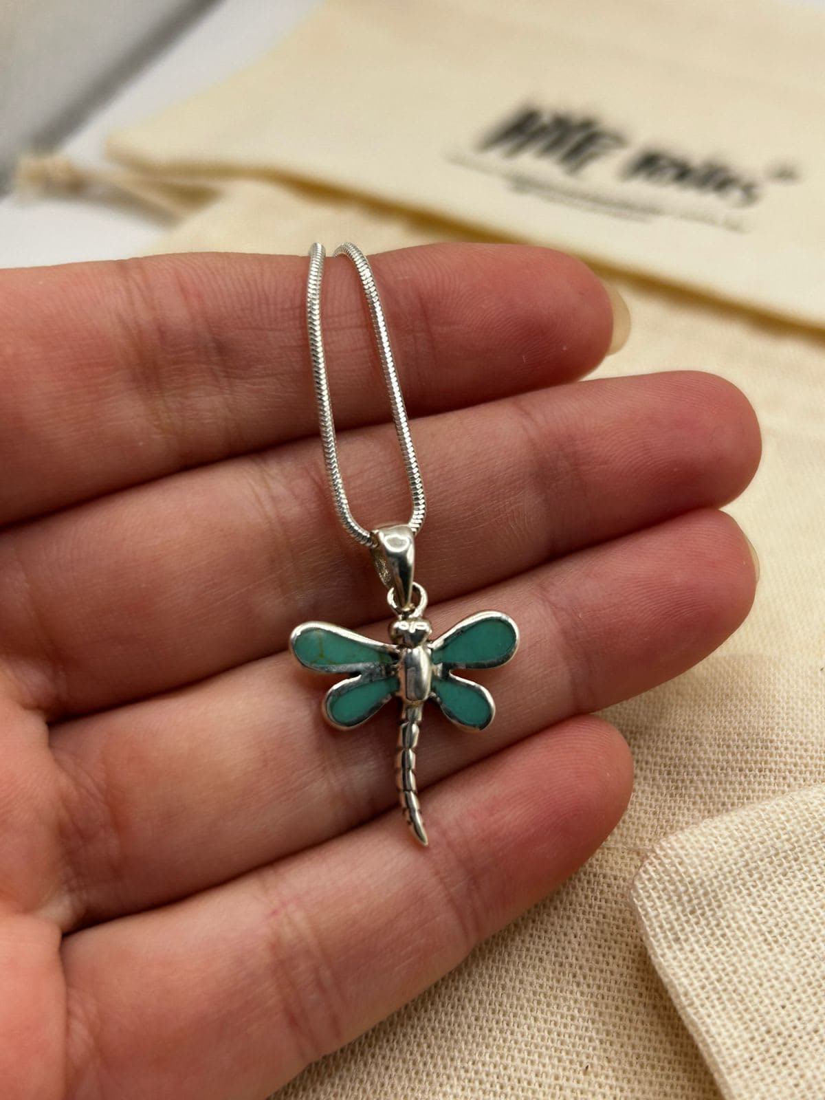 Pingente Libélula com Turquesa 2,5cm